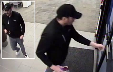 FBI searching for man who robbed bank in Buffalo Grove